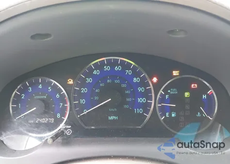 2010 Toyota Sienna Le z USA, uszkodzony, nr VIN 5TDKK4CCXAS335927